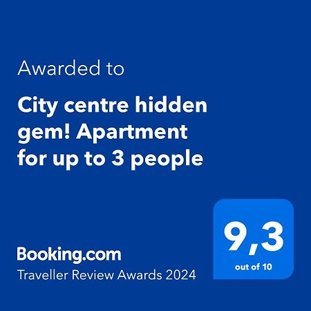 בריסל City Centre Hidden Gem! Apartment For Up To 3 People מראה חיצוני תמונה
